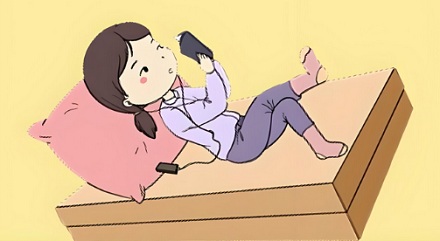 为什么不建议侧躺玩手机？
