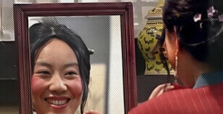 照镜子为什么是左右颠倒而不是上下颠倒？