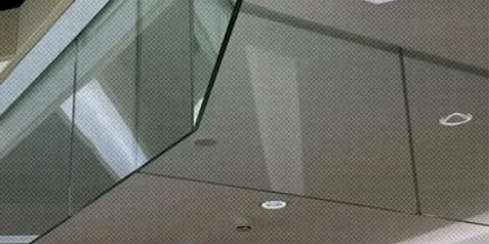 为什么商场天花板上要倒挂一圈玻璃?
