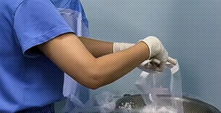 心脏手术时,护士为什么要在手术室里做炒冰?