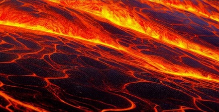 海底的火山喷发，为啥海水不能浇灭它？